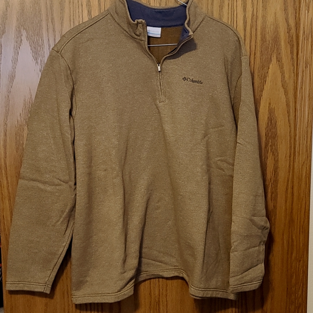 Big men's half zip thermal pullover